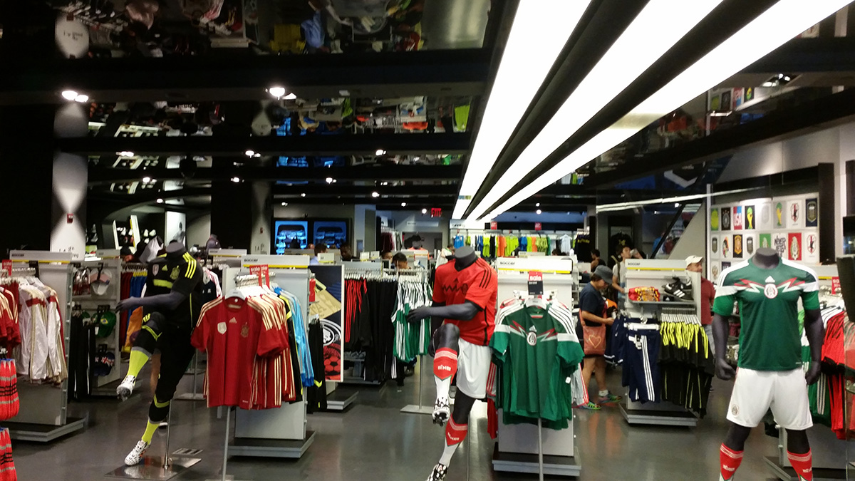 Adidas Store i York Cool