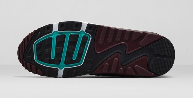 Nike-Air-Max-Lunar-90-Suit-and-Tie-Collection-09-coolsneakers.jpg