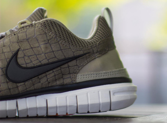 nike-free-og-bamboo-03-coolsneakers