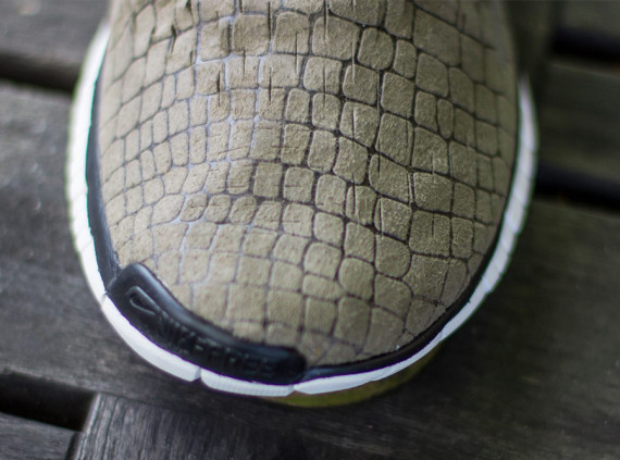 nike-free-og-bamboo-04-coolsneakers