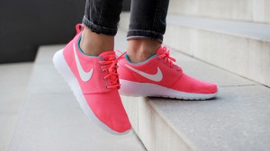 Pink Nike Roshe Run 511882-608