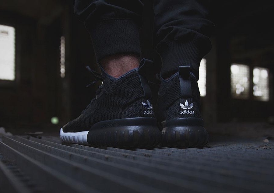 Adidas-Tubular-Primeknit-Core-Black-07-coolsneakers
