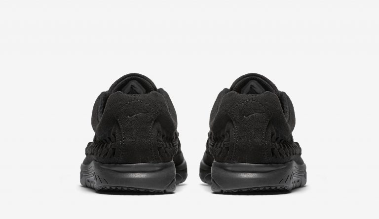 nike mayfly triple black