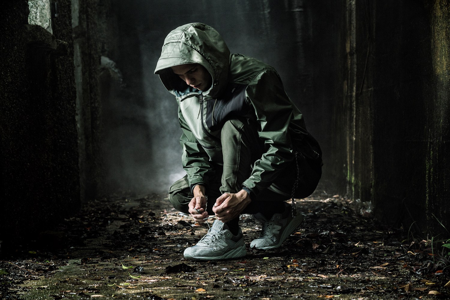 Hypebeast x New Balance MRT580 Earth