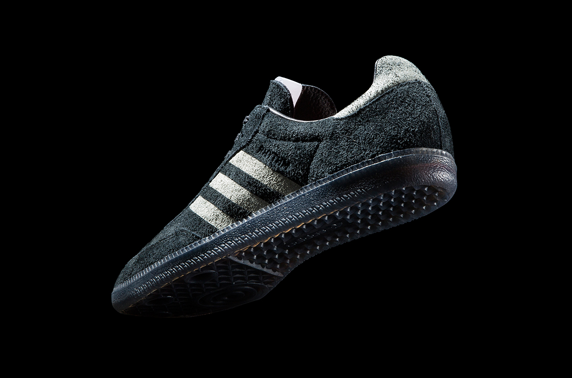 Livestock x Adidas Samba - Cool Sneakers