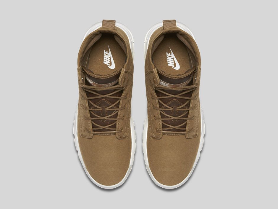 Nike SFB Field Canvas Boot Golden Beige