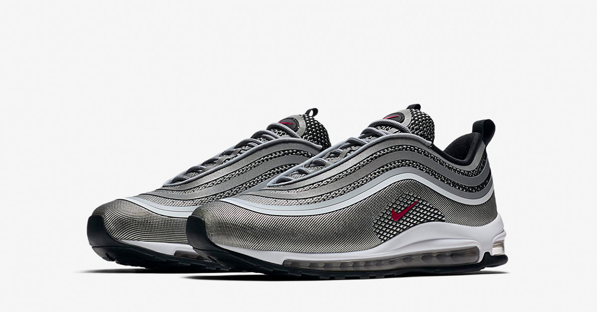 shiny silver nike air max