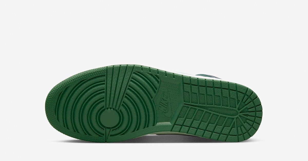 Nike-Air-Jordan-1-High-Gorge-Green-DZ5485-303-02
