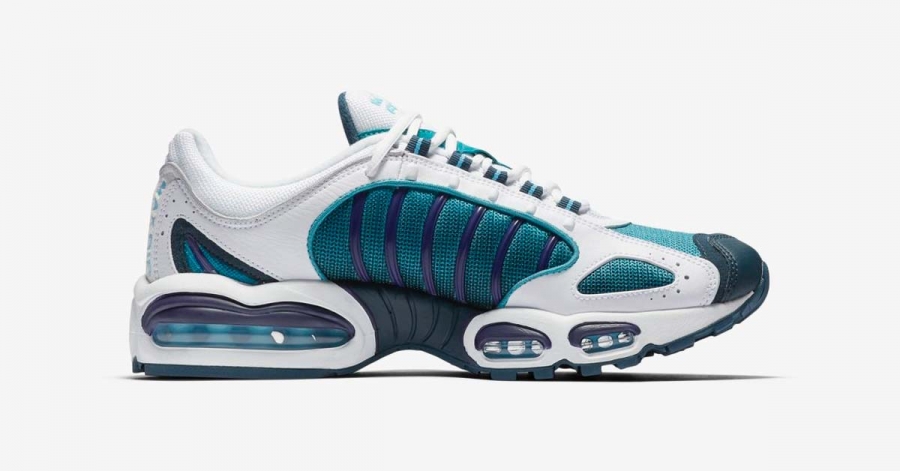 nike tailwind teal