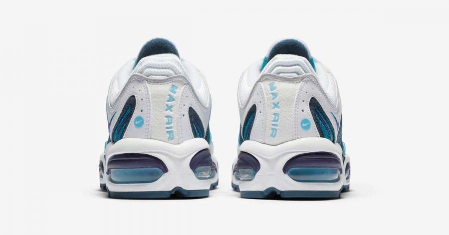 nike tailwind teal