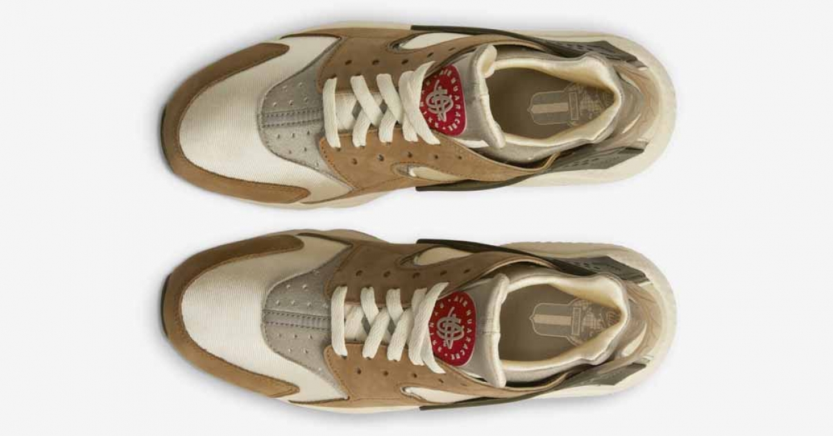 Stüssy x Nike Air Huarache LE Desert Oak DD1381-200